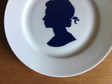 Queen Elizabeth II Diamond Jubilee Commemorative Plate - profile silhouette